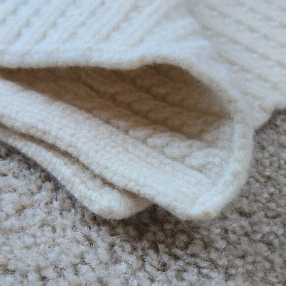 Brooks Brothers {{{THICK}}} Merino Wool Cable Knit Ivory Scarf - Picture 15 of 16
